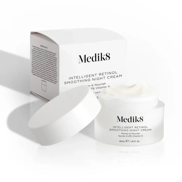Medik8 Intelligent Retinol Smoothing Night Cream — нічний крем з ретинолом 50 мл