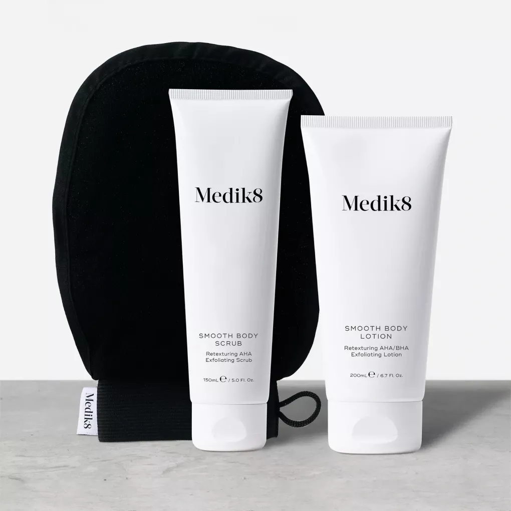 Medik8 Smooth Body Exfoliating Kit — набір для ексфоліації тіла