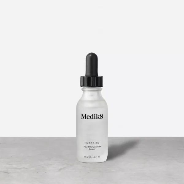 Medik8 Hydr8 B5 — зволожуюча сироватка з гіалуроновою кислотою 30 мл