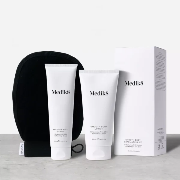 Medik8 Smooth Body Exfoliating Kit — набір для ексфоліації тіла