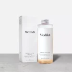 Medik8 Press & Glow — відлущувальний тонік з РНА кислотою 200 мл