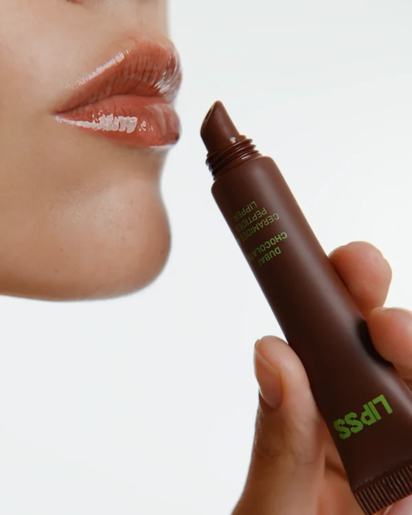 Lipss Lipper-блиск Dubai Chocolate — Дубайський шоколад