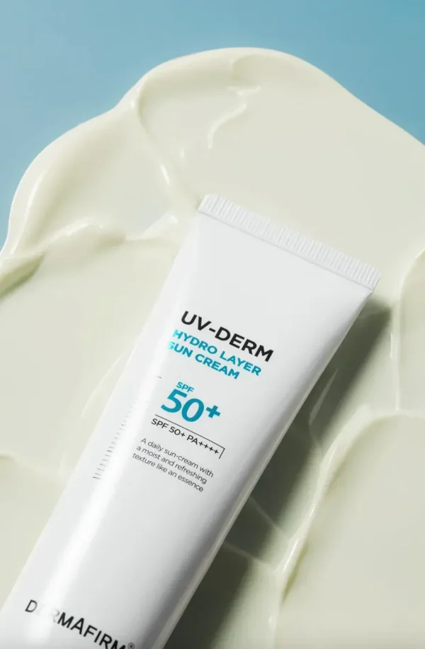 Dermafirm UV-Derm Hydro Layer Sun SPF50 — сонцезахисний крем на хімічних фільтрах 50 мл