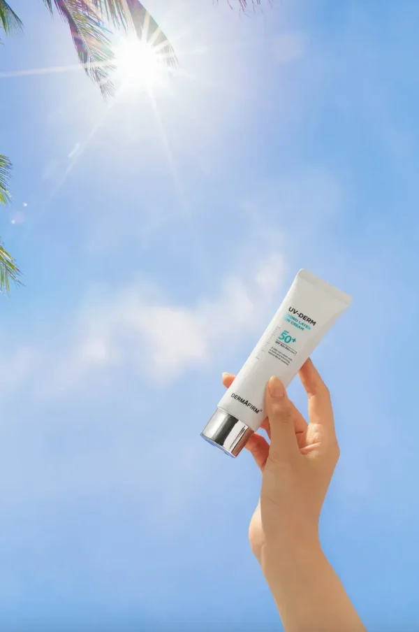 Dermafirm UV-Derm Hydro Layer Sun SPF50 — сонцезахисний крем на хімічних фільтрах 50 мл